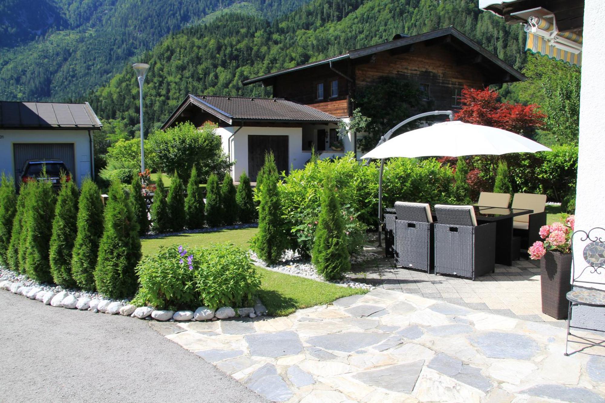 Haus Caecilia Lägenhet Sankt Martin bei Lofer Exteriör bild